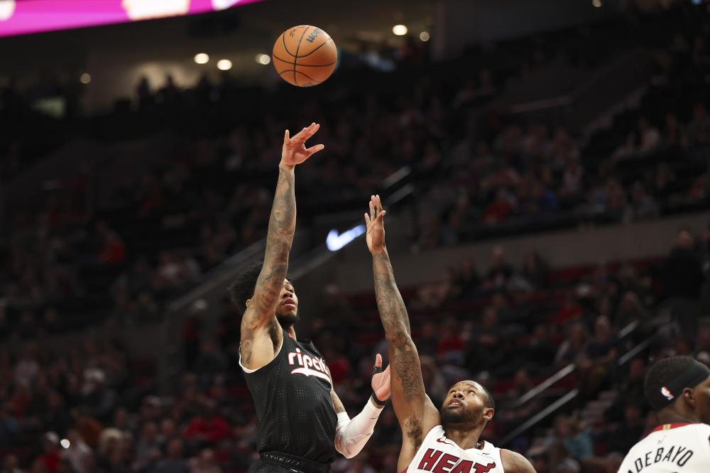 的站位极为 的站位极为