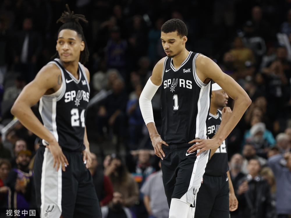 调整战术的 调整战术的