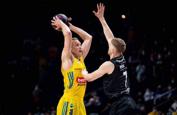 这场比赛的 这场比赛的