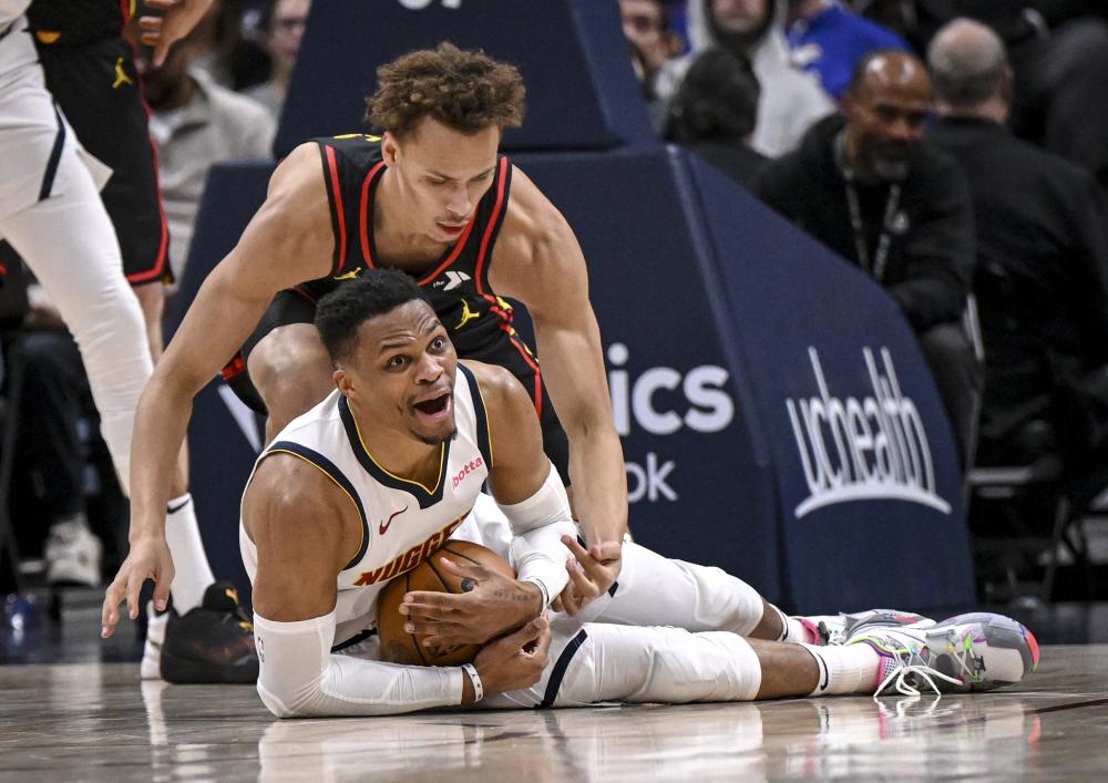 速的反击著 速的反击著