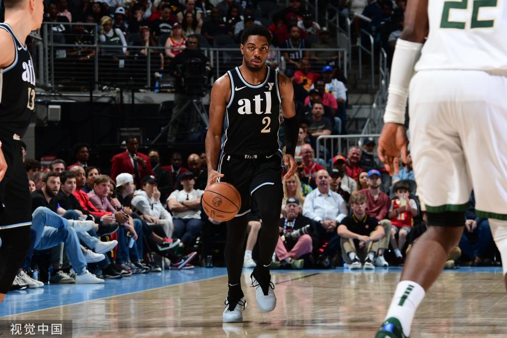 因此受到了 因此受到了